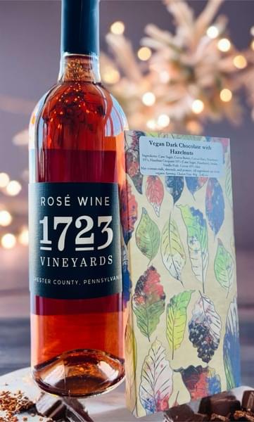 Wine & Chocolate Pairing Set: Rose with Vegan Dark Chocolate with Hazelnuts