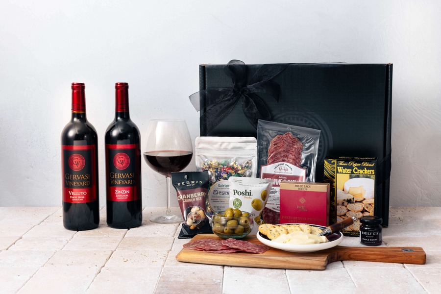 Classic Red Wine Gift Box